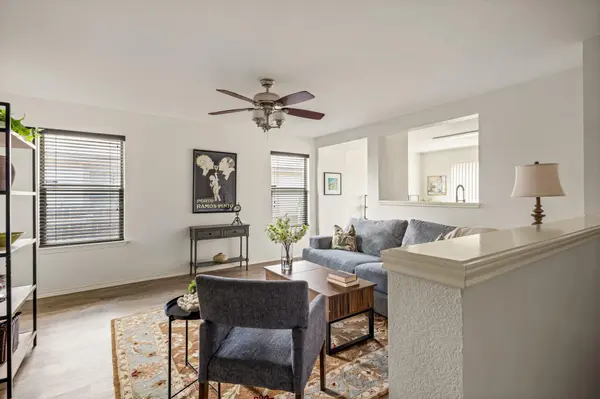 5624 Thunder Gulch DR, Del Valle, TX 78617