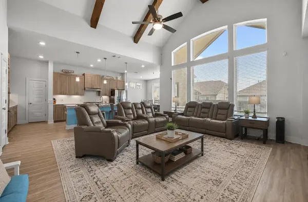 203 Soft Elm DR, Buda, TX 78610