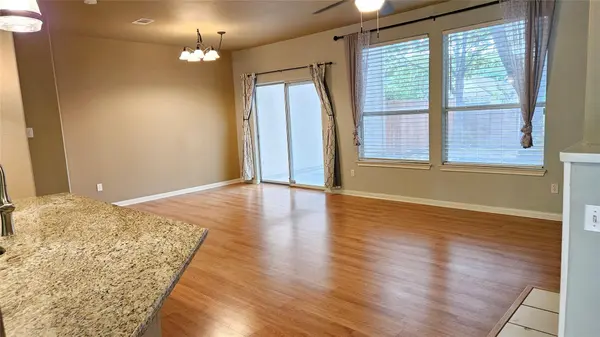 2100 Pipers Field DR #4, Austin, TX 78758