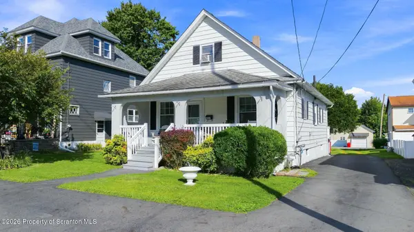 322 McKinley AVE, Jermyn, PA 18433