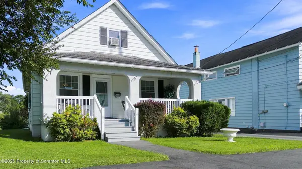 322 McKinley AVE, Jermyn, PA 18433