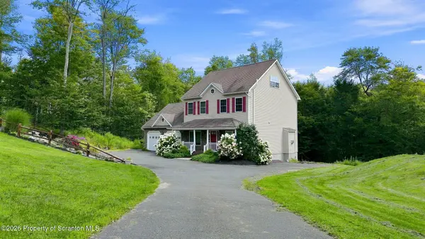 368 Jubilee RD, Covington Twp, PA 18424