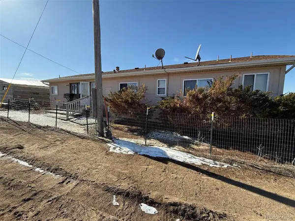 445 8th, Deer Trail, CO 80105