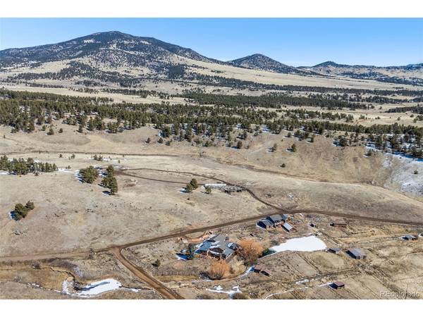899 County Rd 132, Guffey, CO 80820