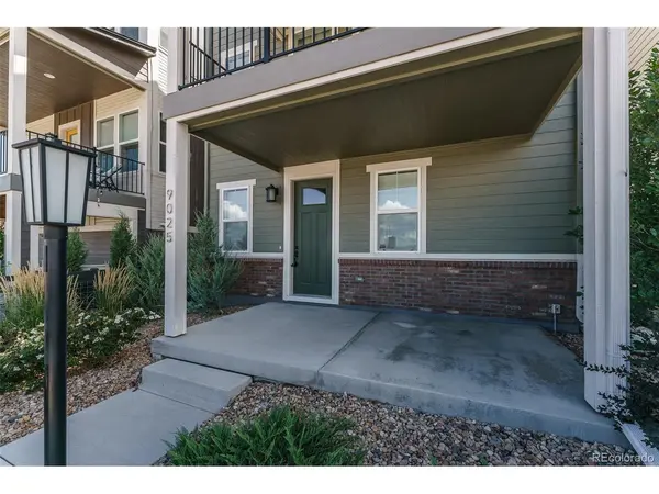 9025 Southurst, Highlands Ranch, CO 80129