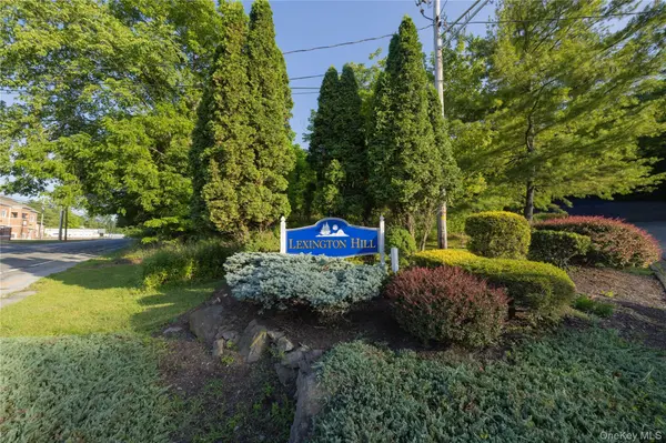 27 Lexington HL #8, Harriman, NY 10926