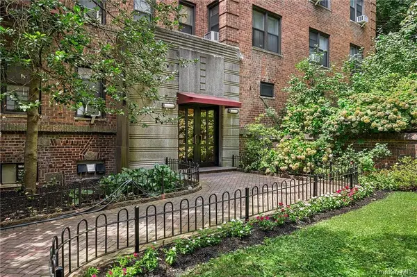3015 Riverdale AVE #5F, Bronx, NY 10463