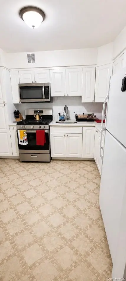 9206 242nd ST, Bellerose, NY 11426