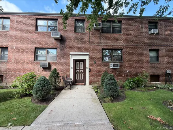 90-25 Shore Pkwy #91, Howard Beach, NY 11414