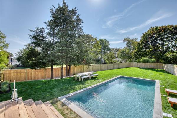 980 Manhanset AVE, Greenport, NY 11944