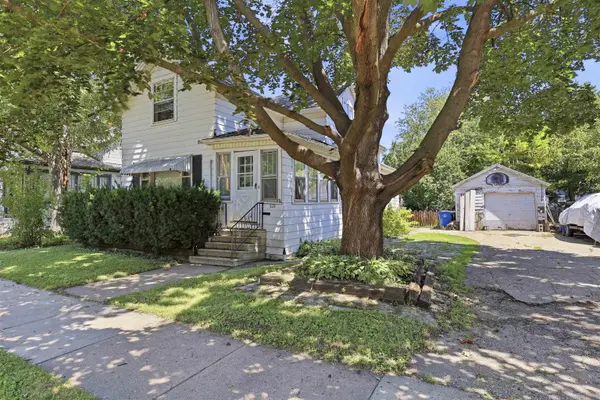 526 BOYD ST, Oshkosh, WI 54901