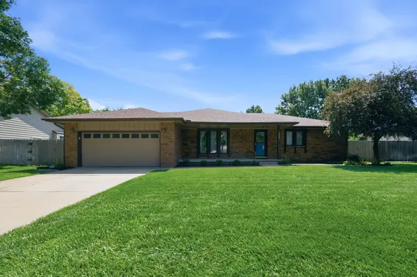 1422 N Rutgers St, Wichita, KS 67212