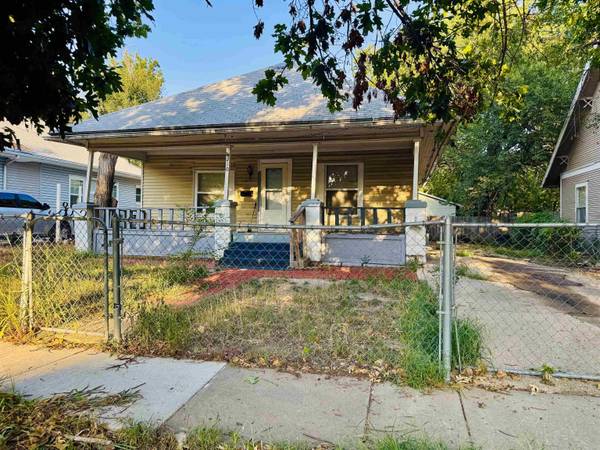 210 S Poplar St., Wichita, KS 67211
