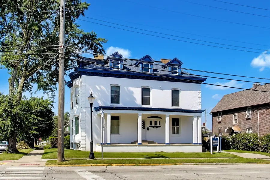 831 Washington ST, Michigan City, IN 46360