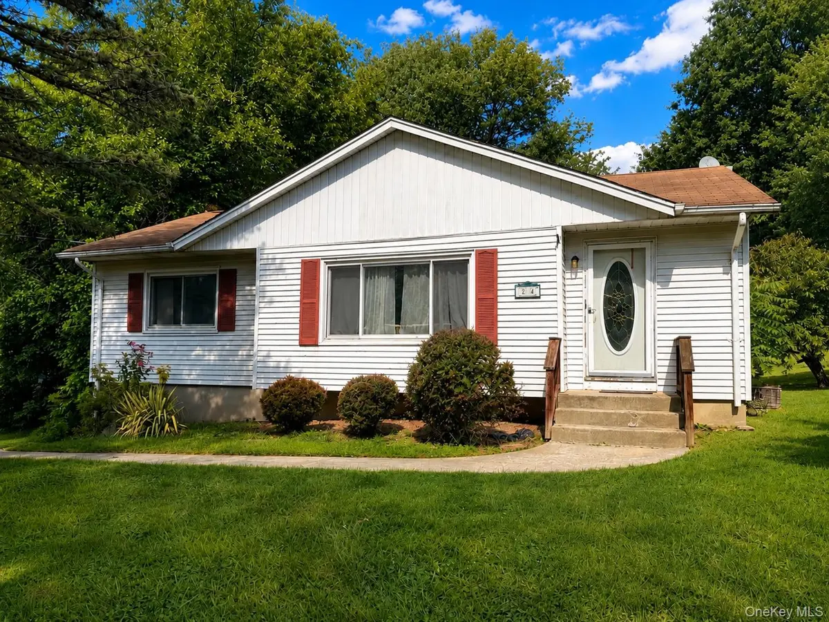 24 Doyle DR, Wappingers Falls, NY 12590