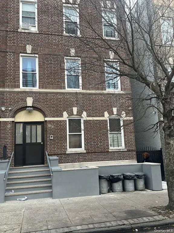80 Elliott Avenue #3rd Floor, Yonkers, NY 10705