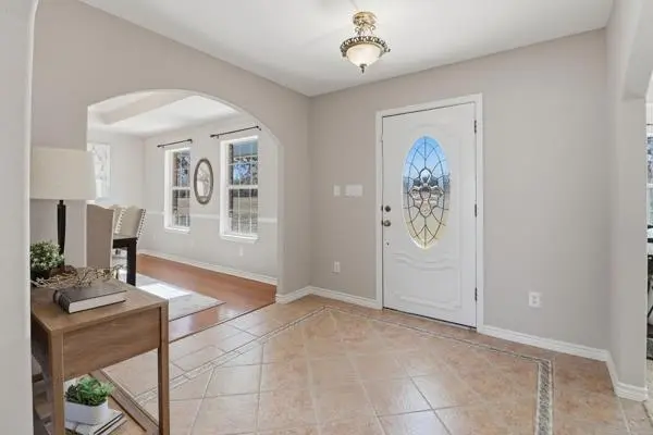 200 Apache Trail ST, Burnet, TX 78611