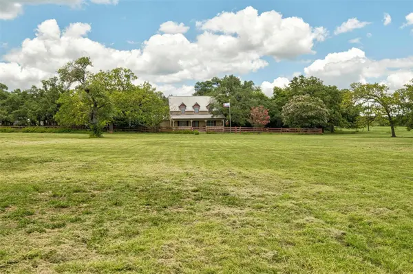 3805 Lone Man Mountain RD #B, Wimberley, TX 78676