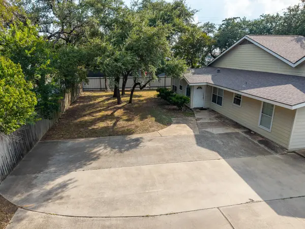1712 N Interstate 35 FWY, San Marcos, TX 78666