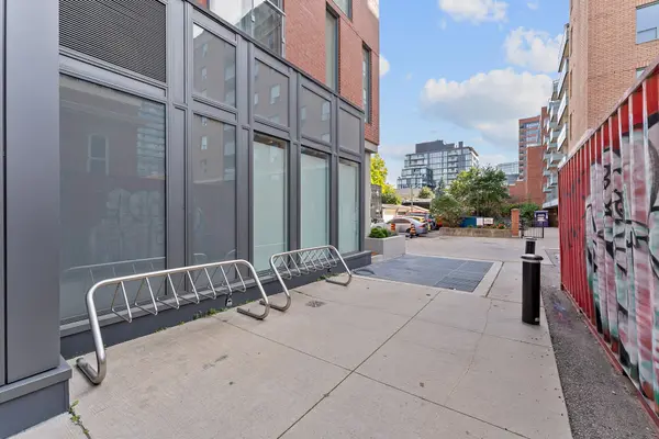 106 Dovercourt RD #105, Toronto C01, ON M6J 1J1