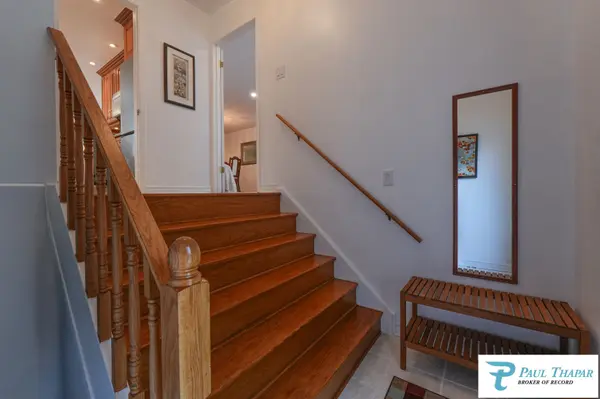 60 Seneca Hill DR, Toronto C15, ON M2J 2W5