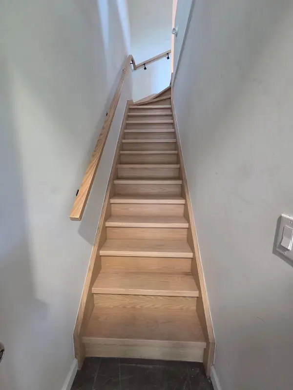 71 Oxford ST, Toronto C01, ON M5T 1P2
