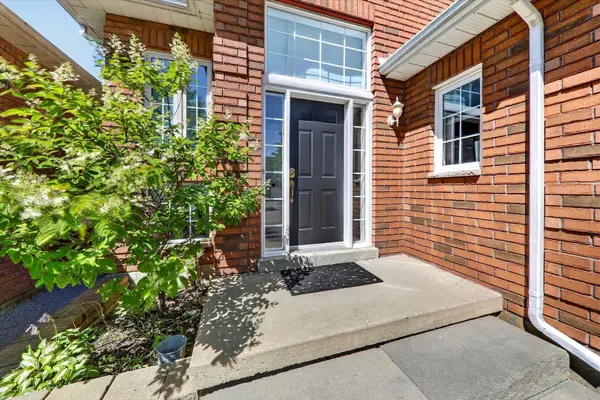 80 Cecil Found CRES, Clarington, ON L1E 3E7