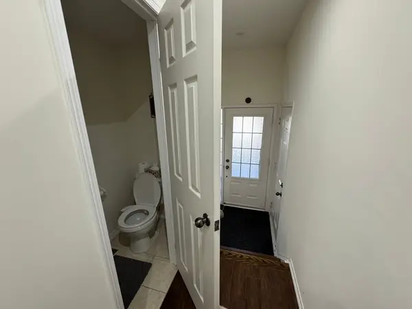 23 Linnell ST, Ajax, ON L1Z 0K9