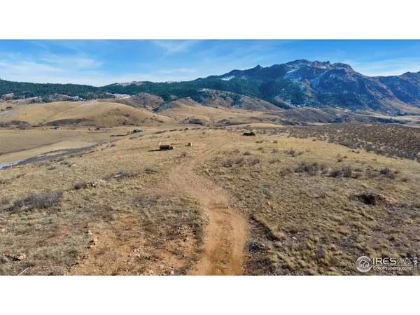887 Rainbows End, Livermore, CO 80536