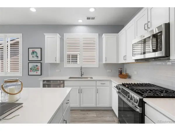 55 S Edge Cliff, Castle Rock, CO 80104