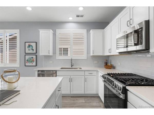 55 S Edge Cliff, Castle Rock, CO 80104
