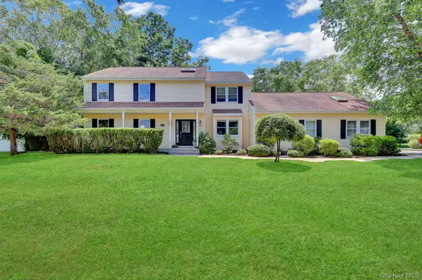 67 Randall RD, Wading River, NY 11792