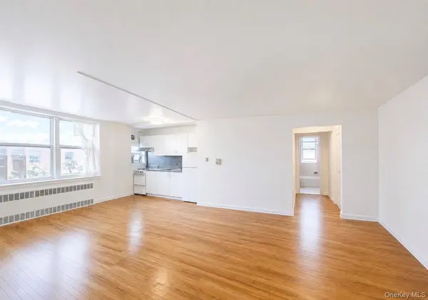 14444 41st AVE #6A, Flushing, NY 11355