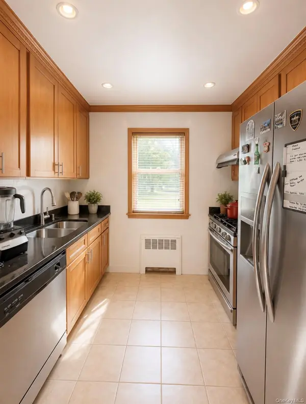 15048 Melbourne AVE #254A, Flushing, NY 11367