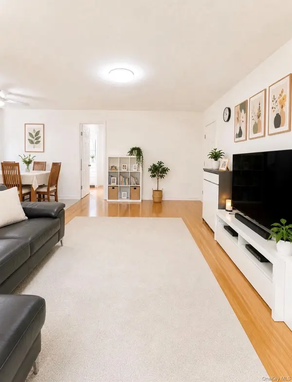 15229 Jewel AVE #A, Flushing, NY 11367