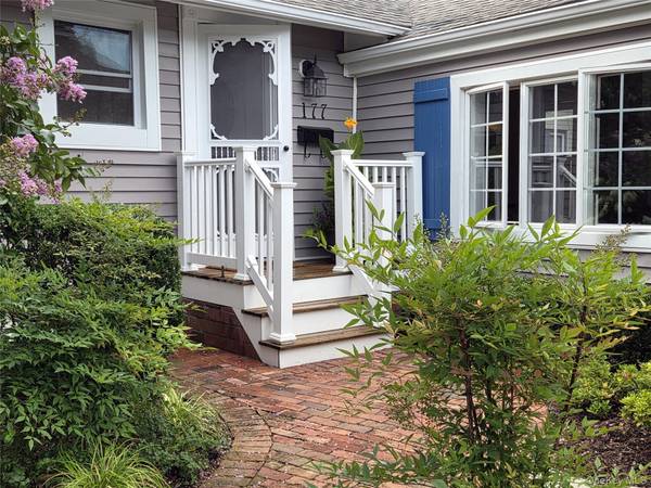 177 Drexel AVE, Westbury, NY 11590