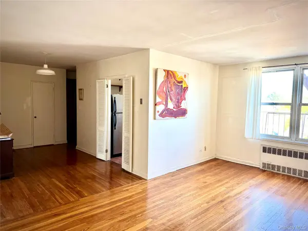 9002 63RD DR #5C, Rego Park, NY 11374