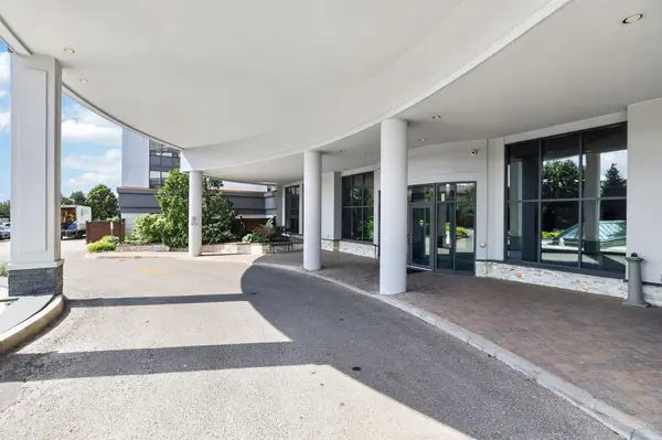 11121 Yonge ST #306, Richmond Hill, ON L4C 0S7