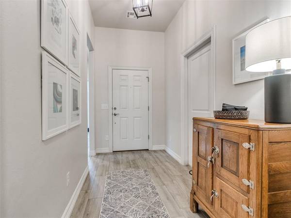 16213 Brenton Hills AVE, Edmond, OK 73013