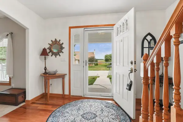 136 HIGHLAND DR, Glenbeulah, WI 53023-1114