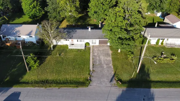 85 Peterson ST, Quinte West, ON K8V 5P8