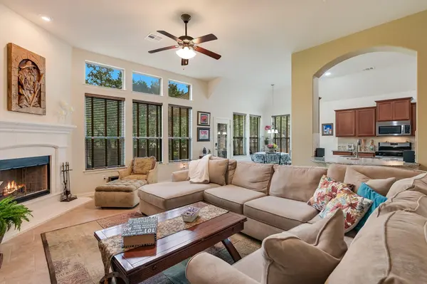1827 Tall Chief, Leander, TX 78641