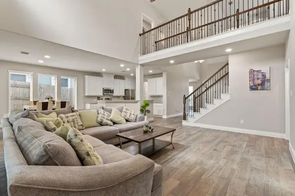 180 Santa Maria ST, Georgetown, TX 78628