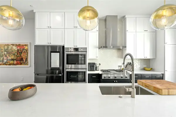 4604 Longevity DR, Austin, TX 78731
