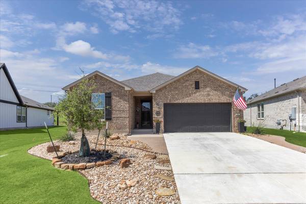 636 Martingale ST, Georgetown, TX 78633