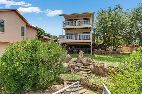 117 Inspiration DR, Sunrise Beach, TX 78643