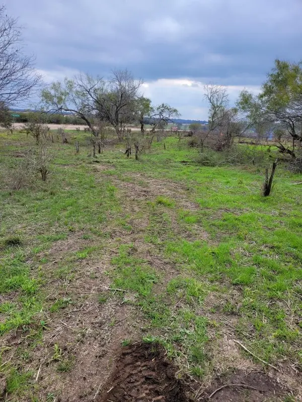 0 Emil Blank RD, Yoakum, TX 77995