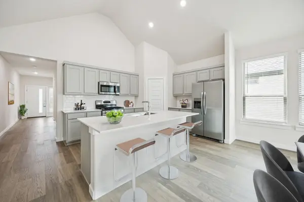 110 Melrose ST, Hutto, TX 78634