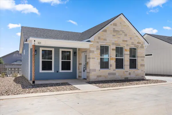 802 S Creek ST #101, Fredericksburg, TX 78624