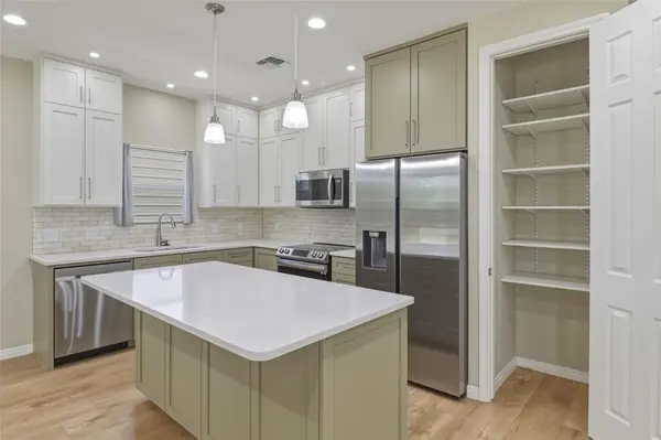 1626 Cree TRL, Kingsland, TX 78639